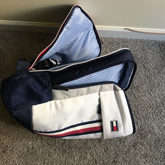 Tommy Hilfiger Backpack - Picture 5 of 8
